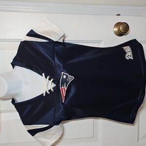 NFL Team Apparel Women's Navy Top New England Patriots